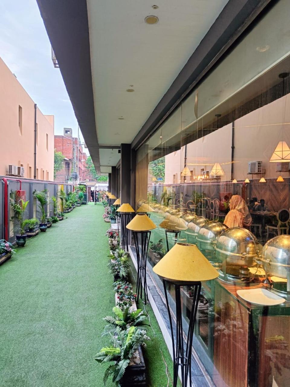 Hotel Oban Lahore Exterior foto